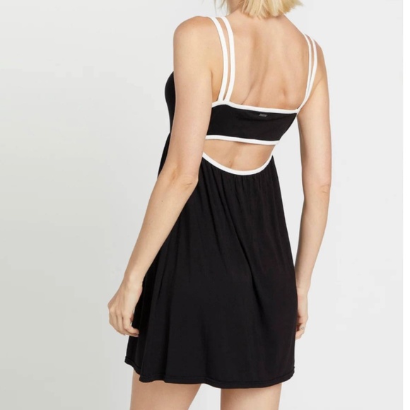 VOLCOM Oceanica Fit & Flare Black Dress NWT - Picture 2 of 10